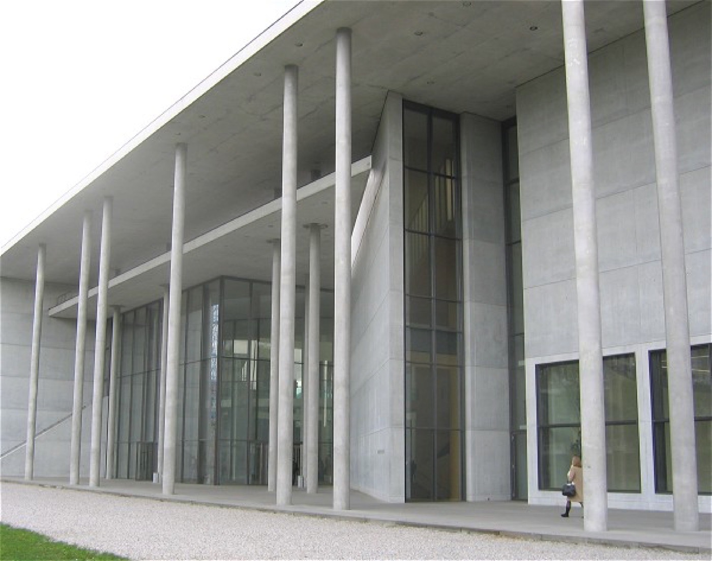 Pinakothek der Moderne — Modern & Contemporary in Munich, Germany