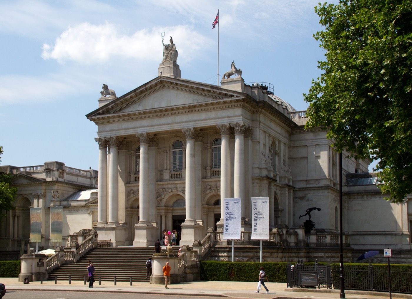 Tate Britain — Art & Encyclopedic in London, United Kingdom